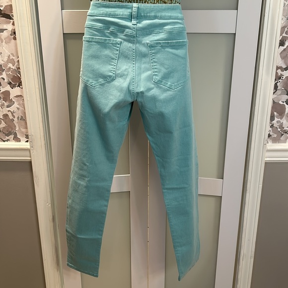 CAbi Mint Teal Stretch Skinny Jeans Low Rise Size 8 Style 322 - Picture 4 of 12